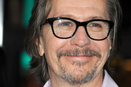 Gary Oldman schläft nach Kinobesuch