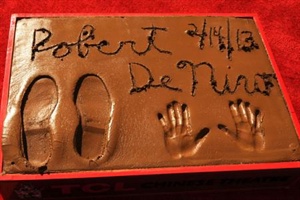 Robert De Niro in Hollywood-Zement verewigt