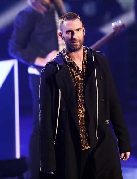 Adam Levine 3